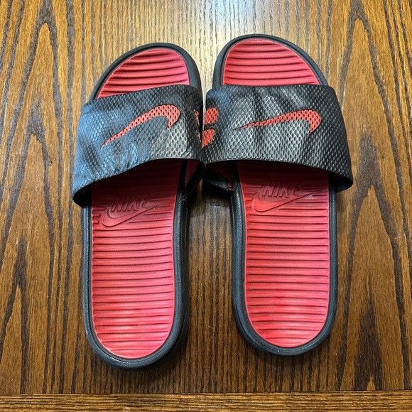 Nike Red and Black Slide Sandals - Picture 1 of 3